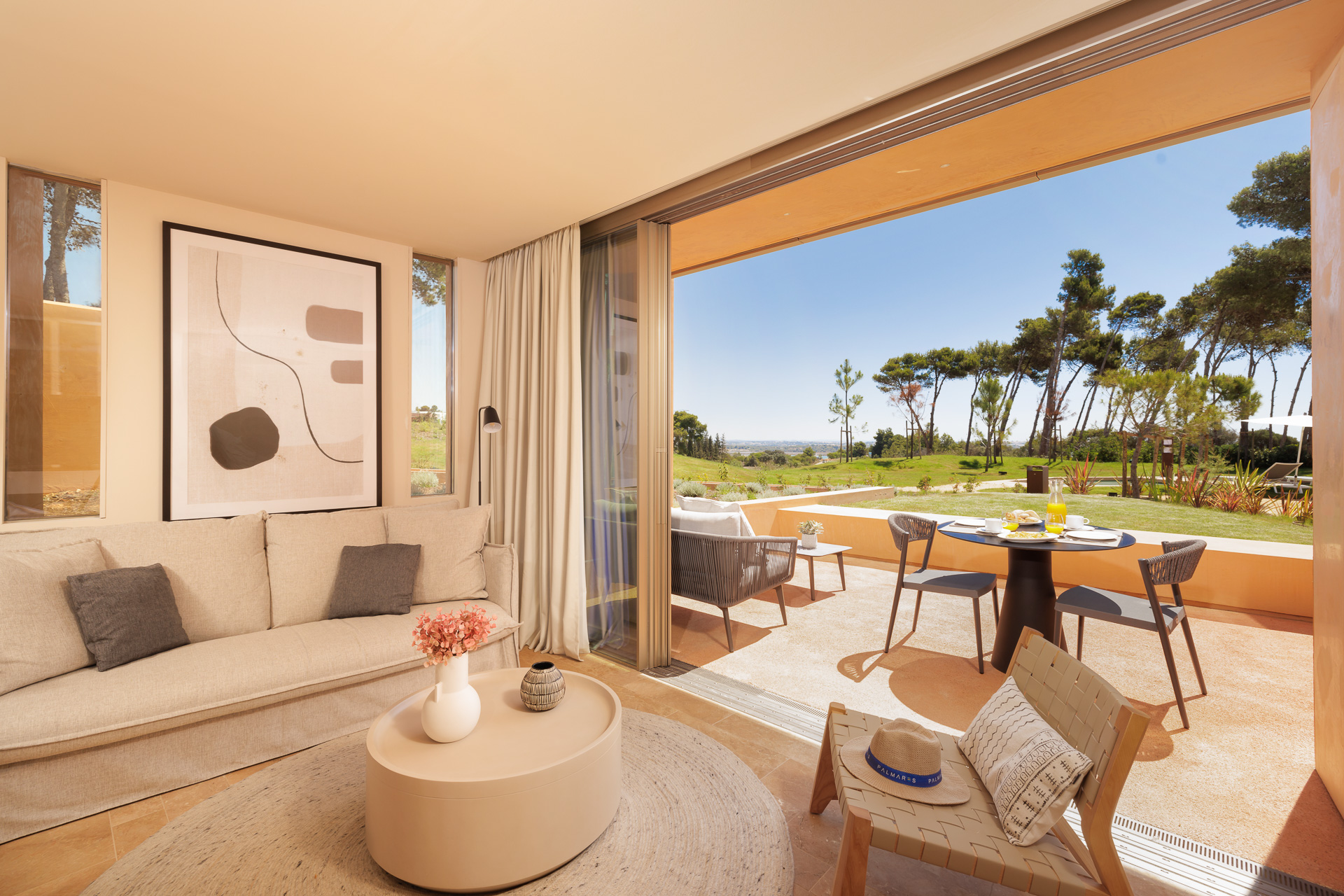 Palmares Signature Apartments Image