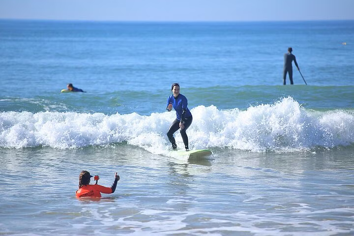 Surf Lesson for Beginners Image