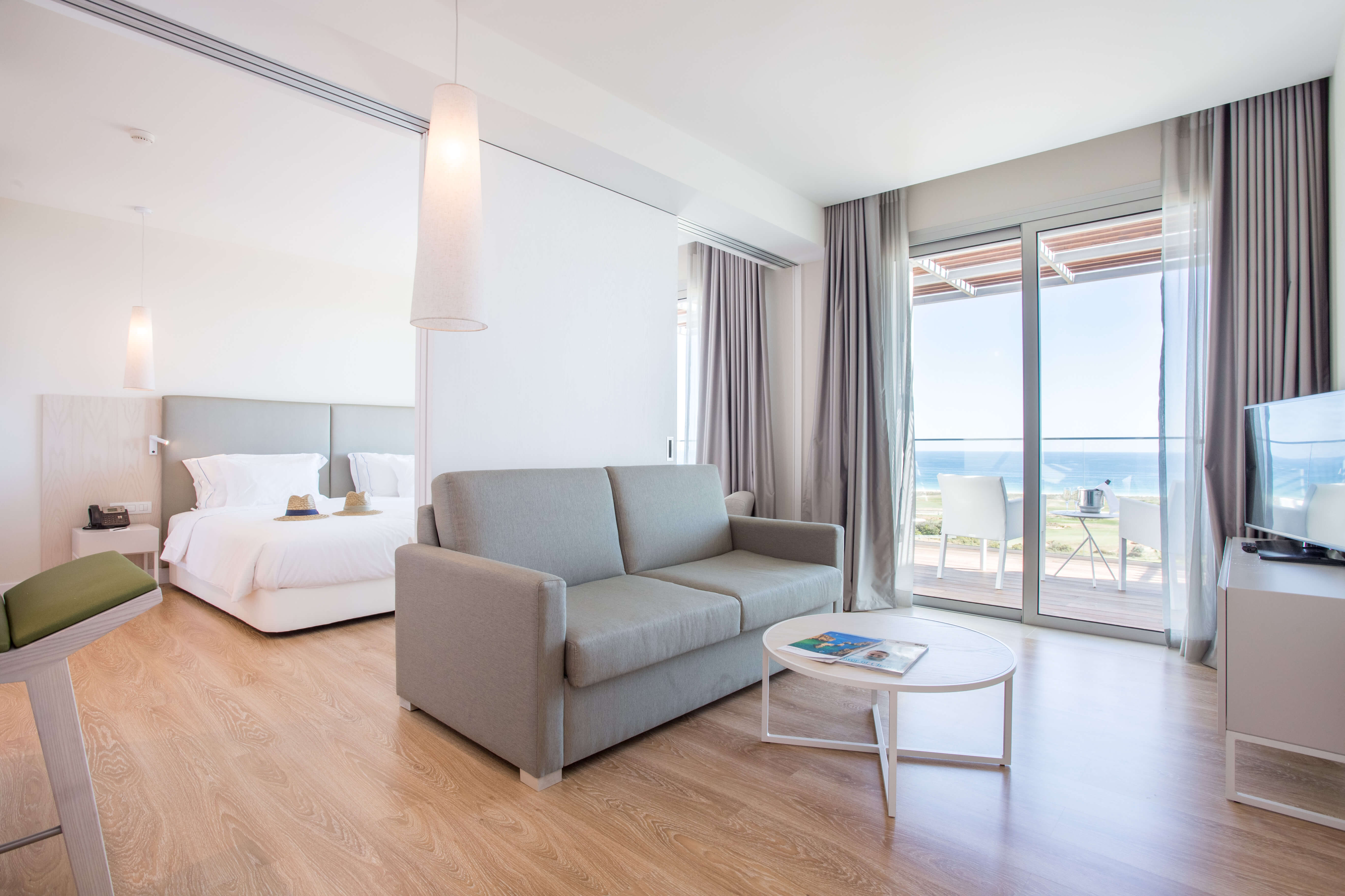 Palmares Beach House Hotel Image