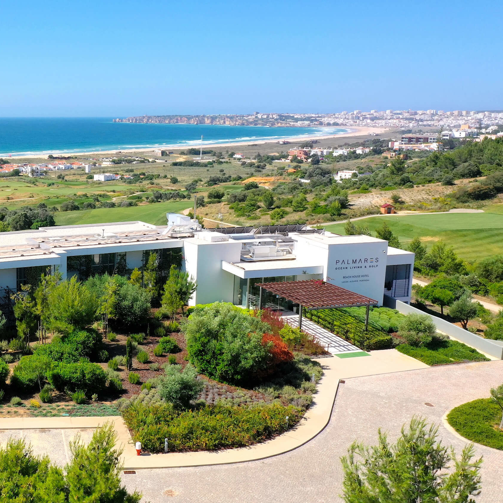 Palmares Beach House Week Image